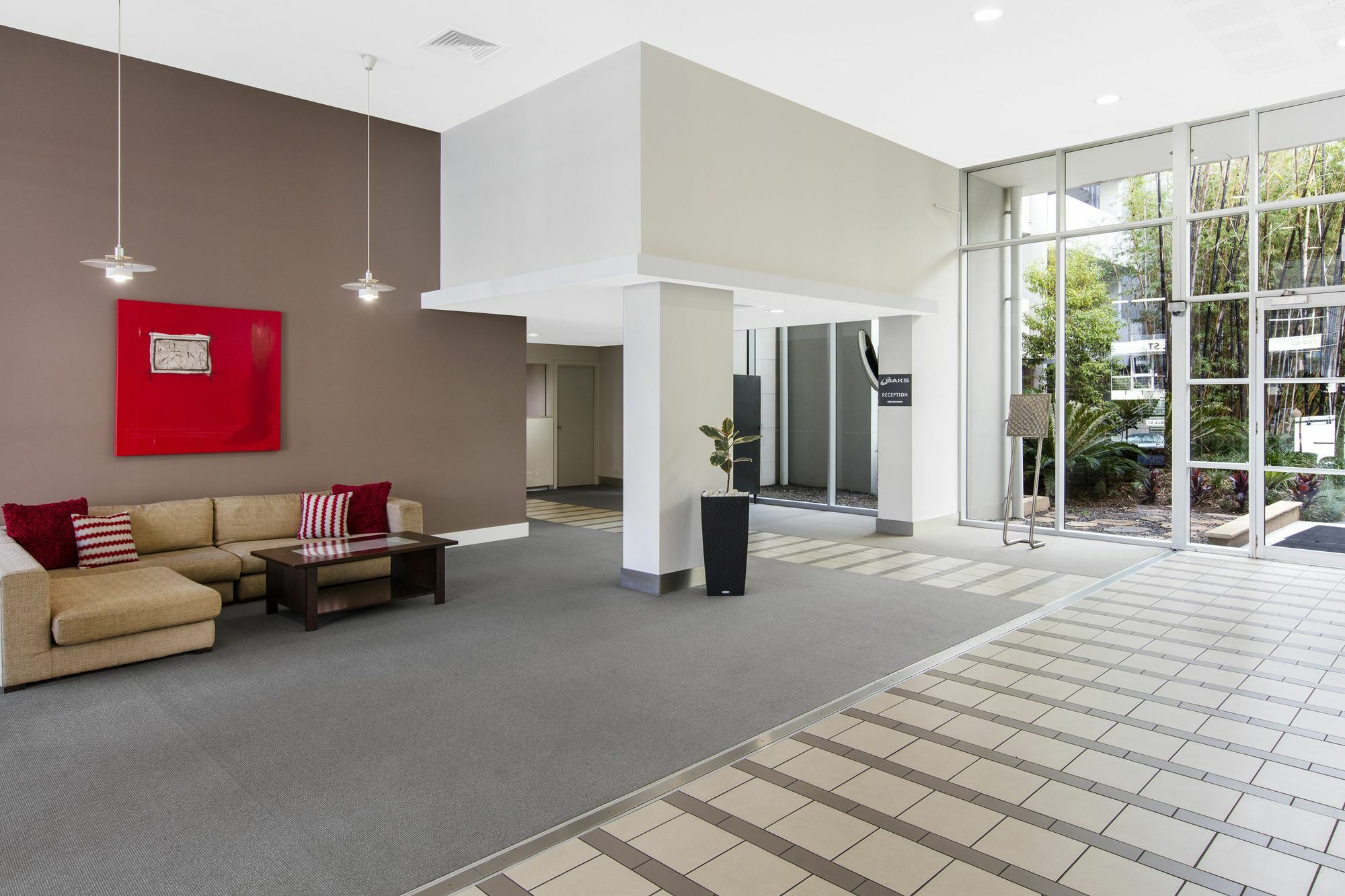 Oaks Brisbane Mews Suites Exterior photo
